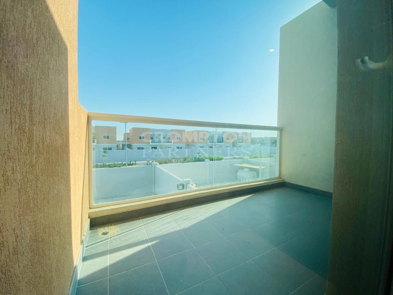 Spacious Unit | Rented | Prime Location  - Photo 3