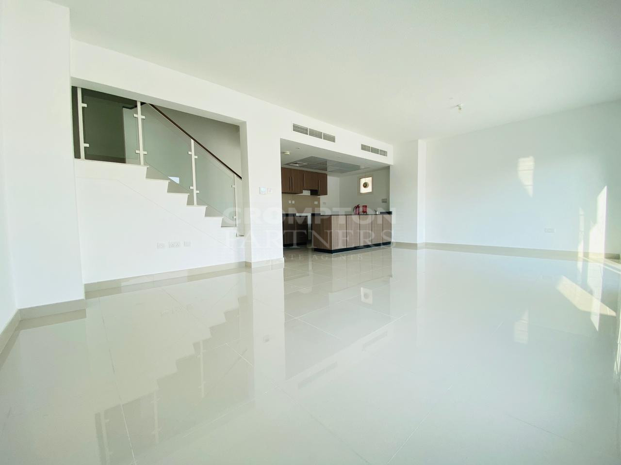 Spacious Unit | Rented | Prime Location  - Photo 5