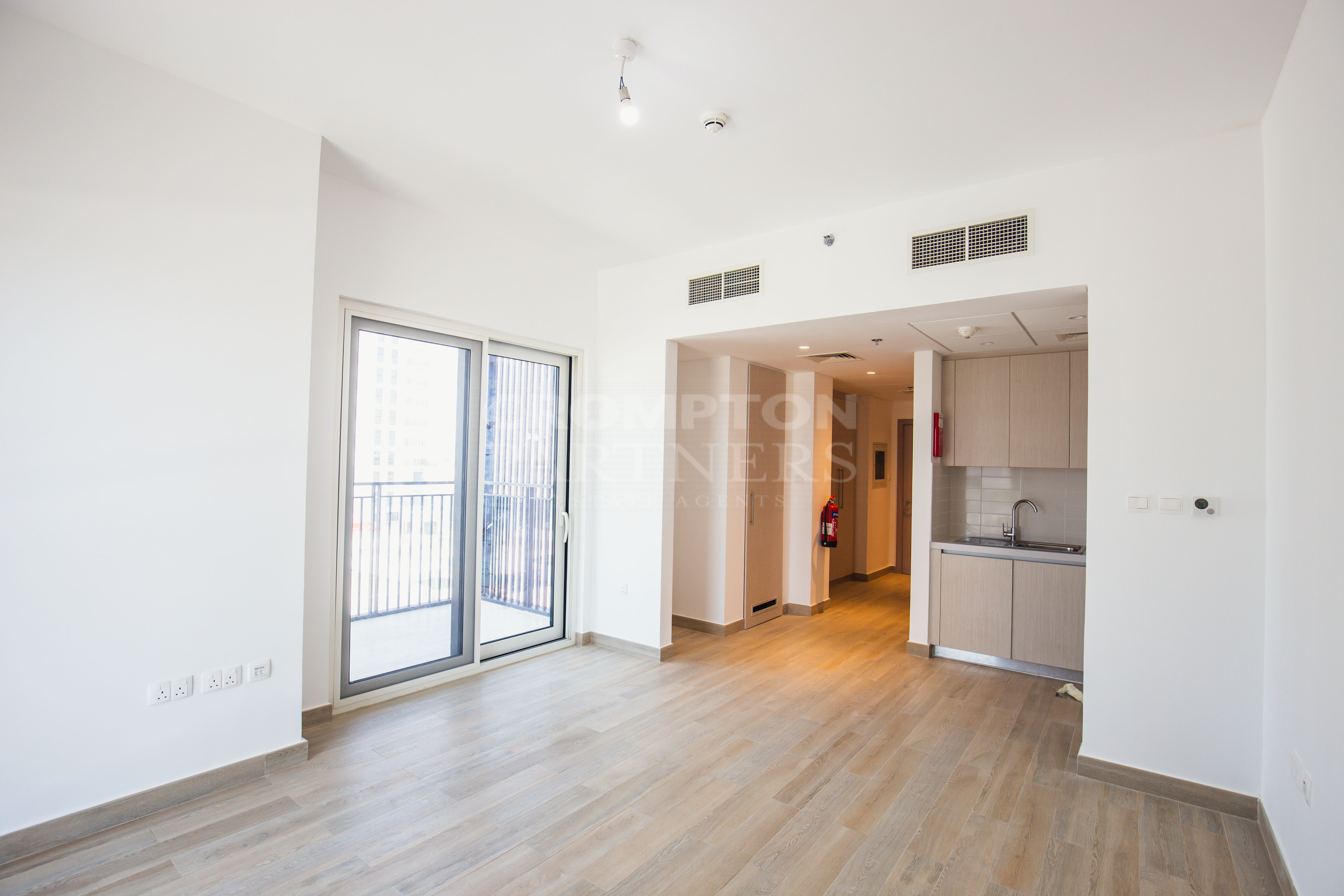 Modern | Close To Yas Mall | Best Location - Photo 2