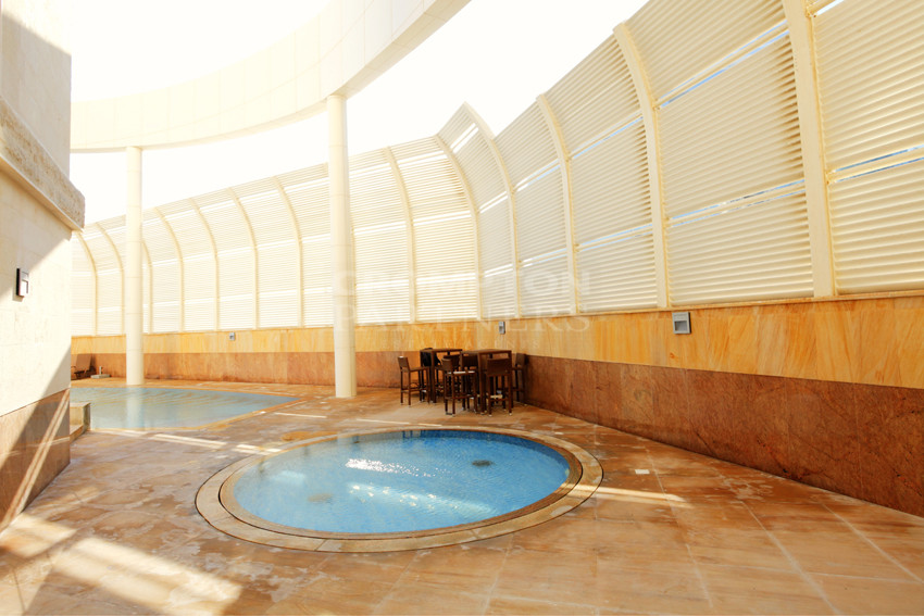 Prime Area | Big Terrace | Fully Furnished - Photo 5