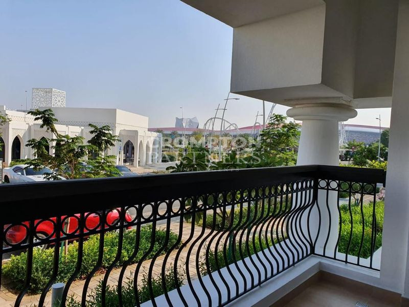 Ground Floor | Easy Access | Close To Ferrari - Photo 2