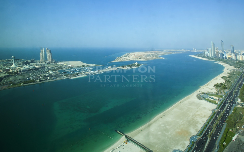 Duplex Apartment | Great Location | Vacant Now - Photo 2