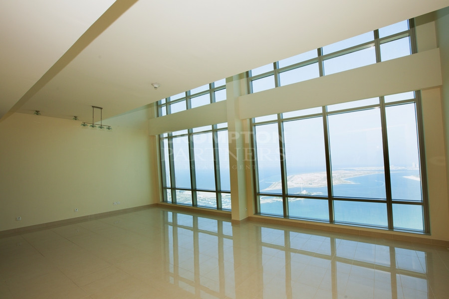 Duplex Apartment | Great Location | Vacant Now - Photo 3