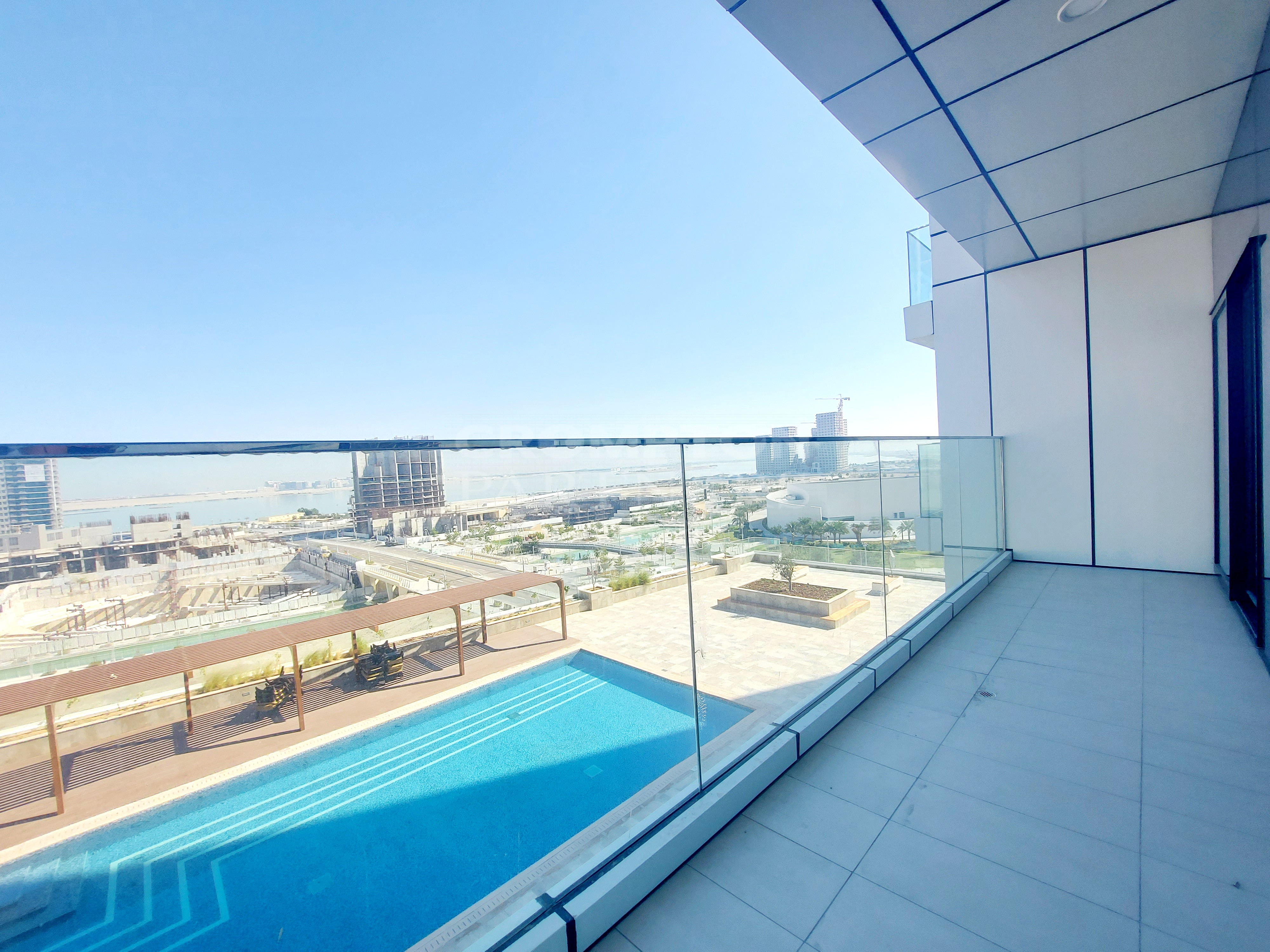 Modern And Bright | Balcony | Vacant | Call Now - Photo 1