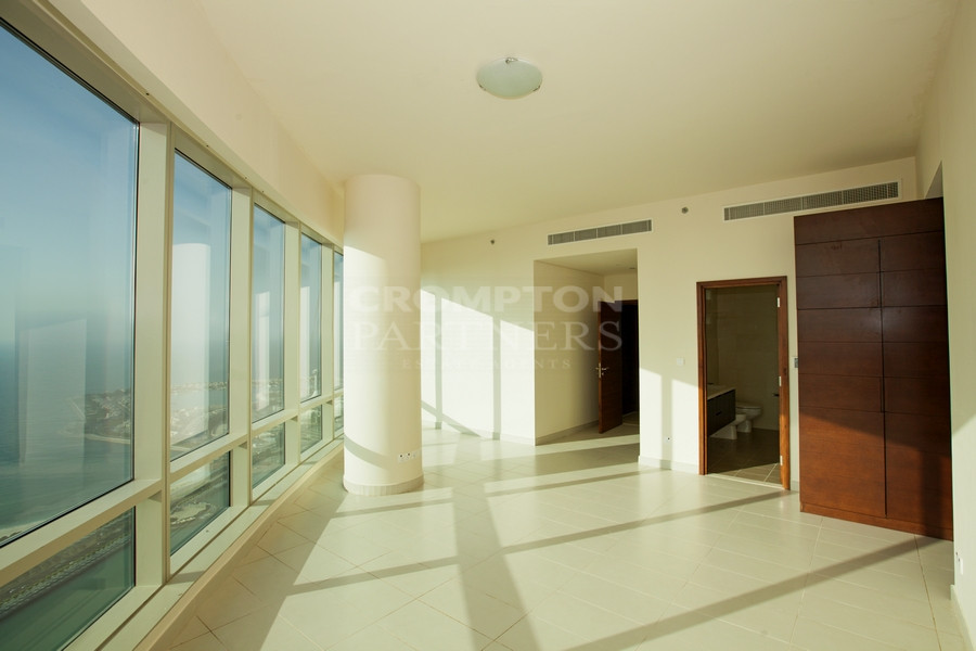 High Floor | Spacious | Best Location | Vacant - Photo 3
