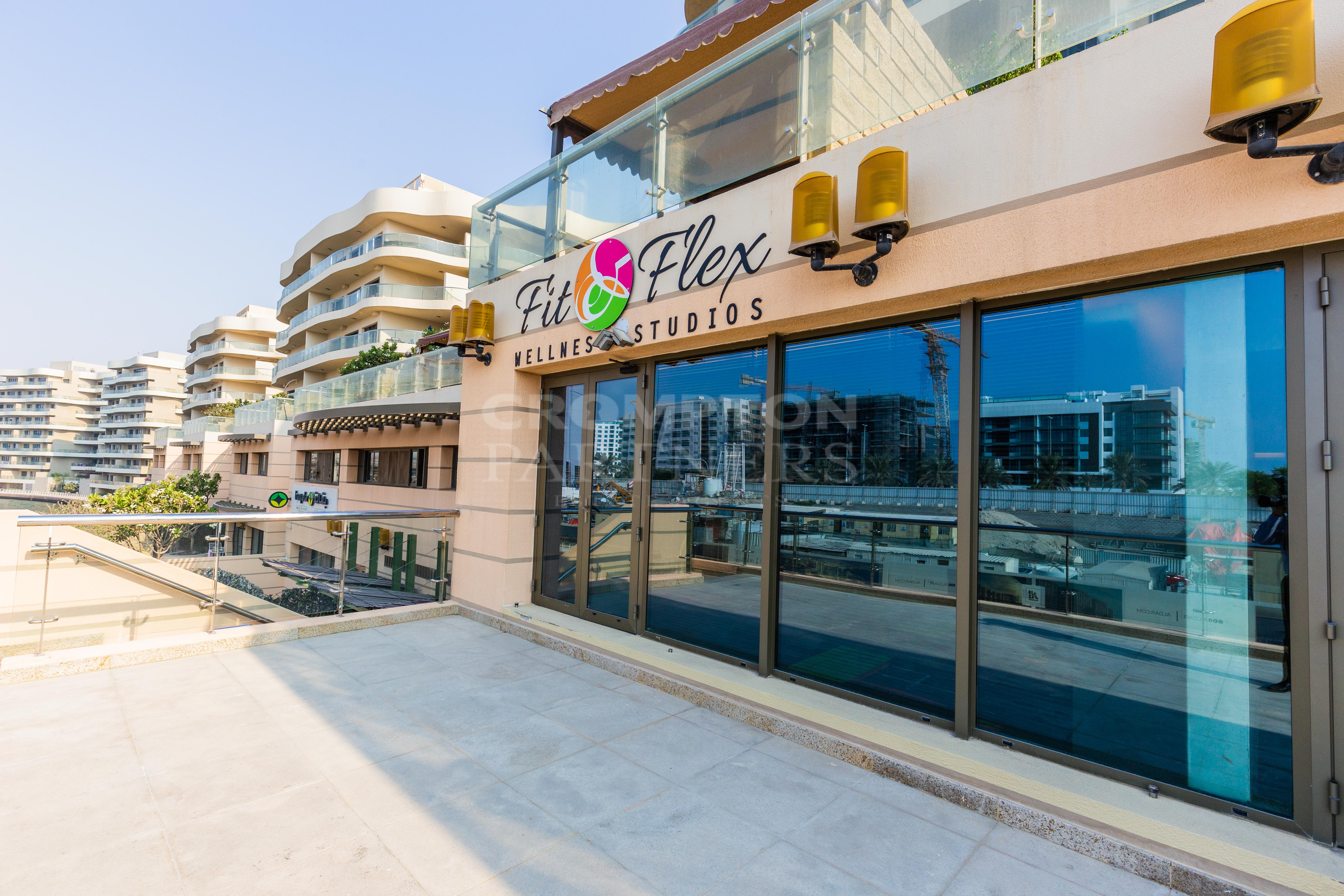 Classy | Best Amenities | Vacant And Ready - Photo 4