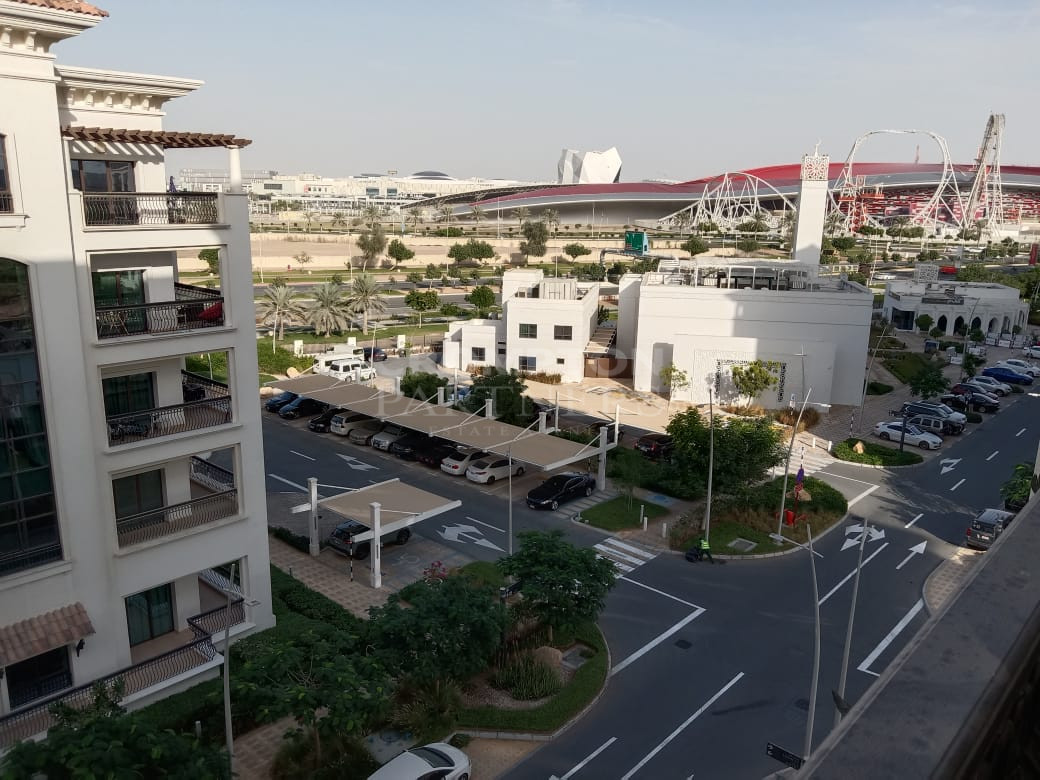 High End Facilities | Modern | Yas Mall View