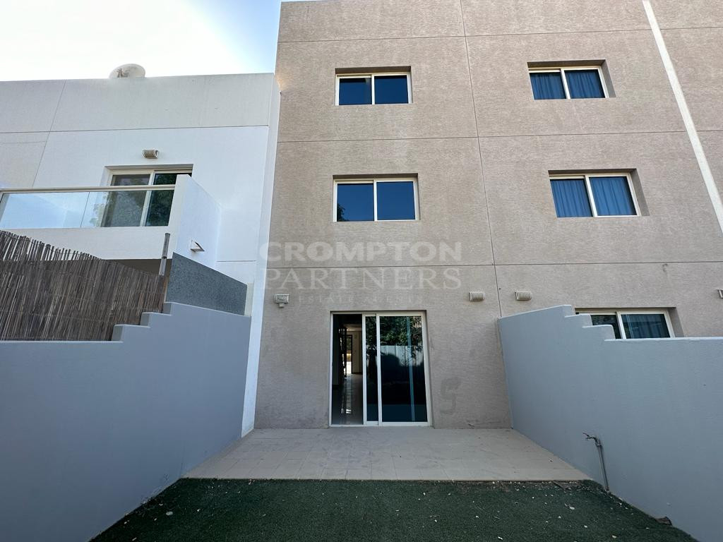 Single Row | Garden Villa | Prime Location - Photo 5