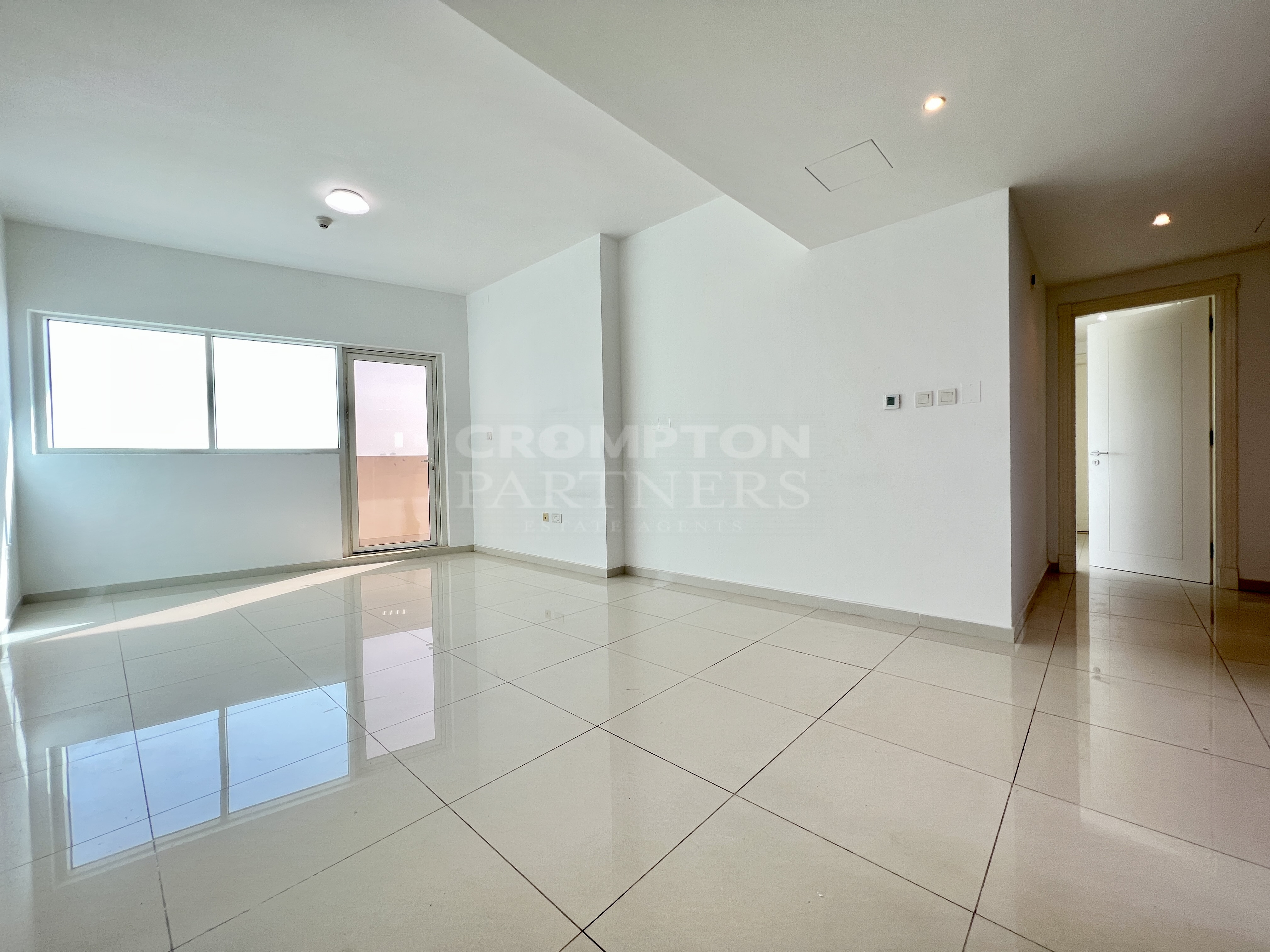 Actual | Balcony | Pet Friendly | Near Reem Mall - Photo 4