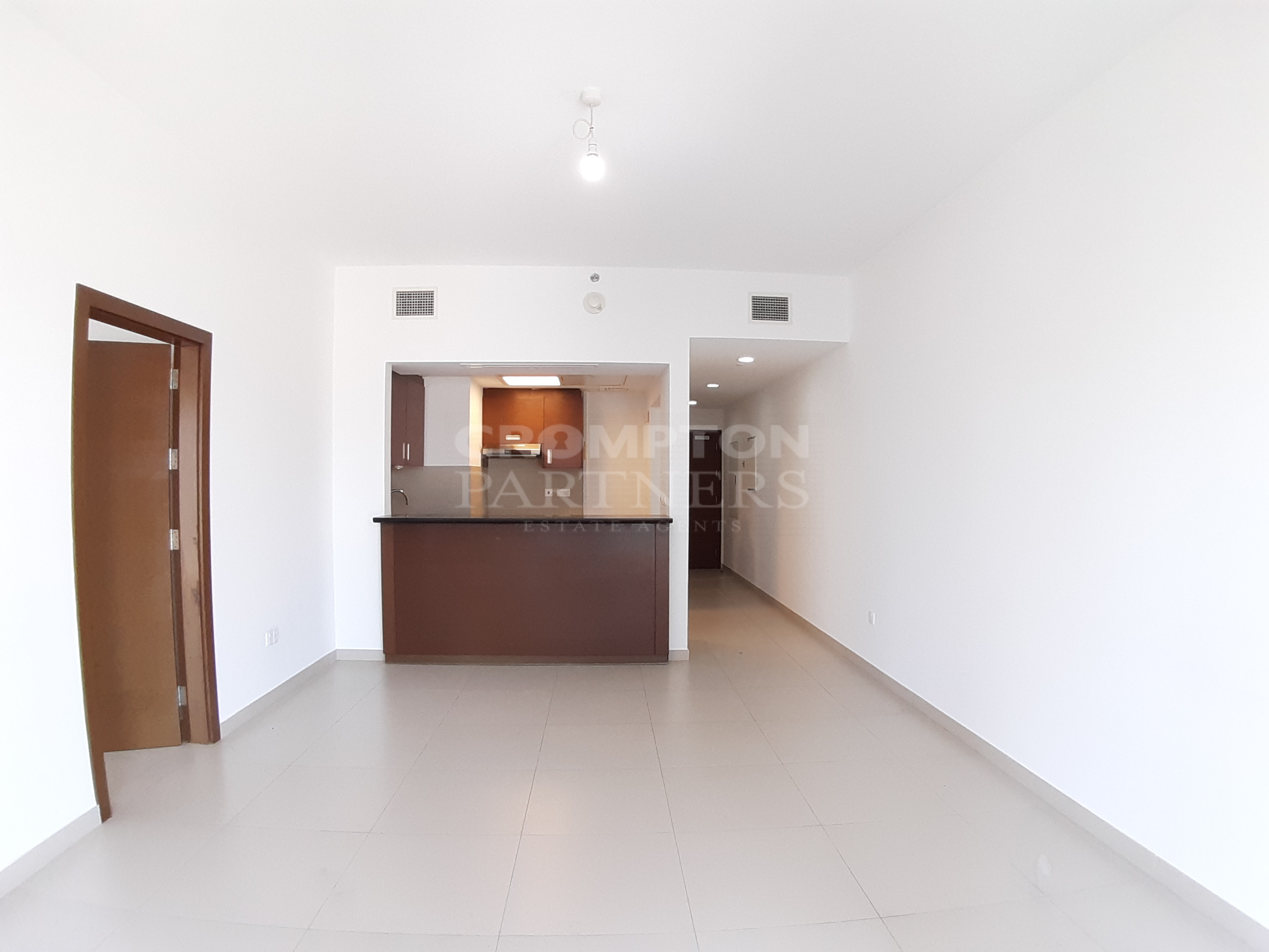 Investment Unit|Tenanted|Excellent Facilities - Photo 3