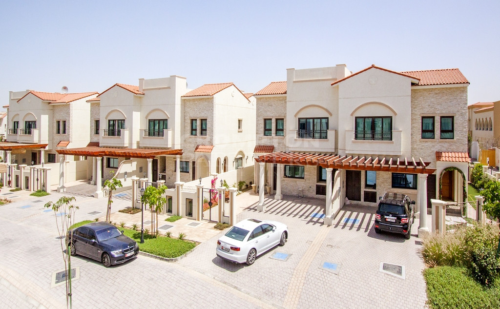 Stunning | Vibrant Community | Ready To Move In