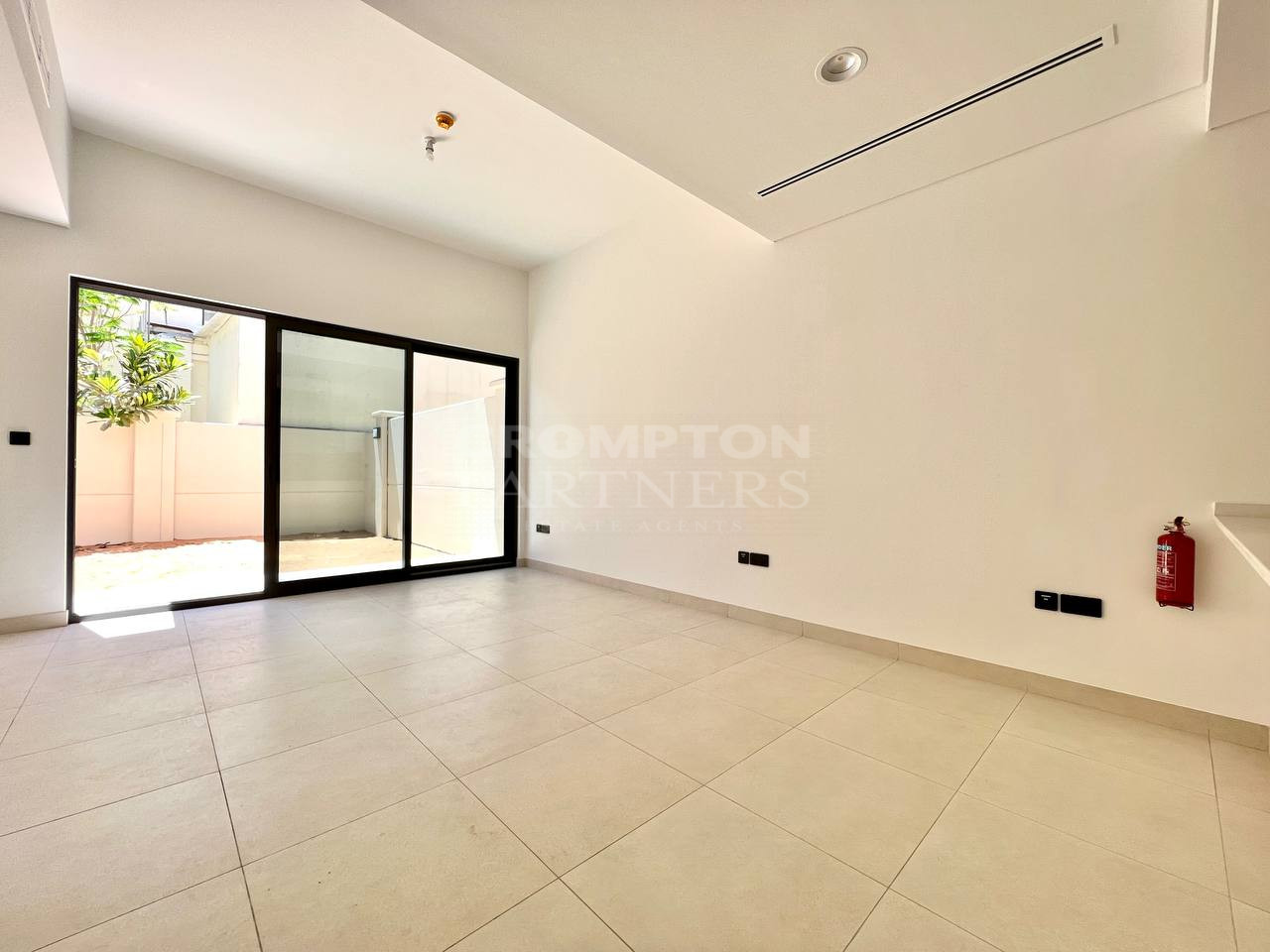 Dazzling | Excellent Family Home | Vacant