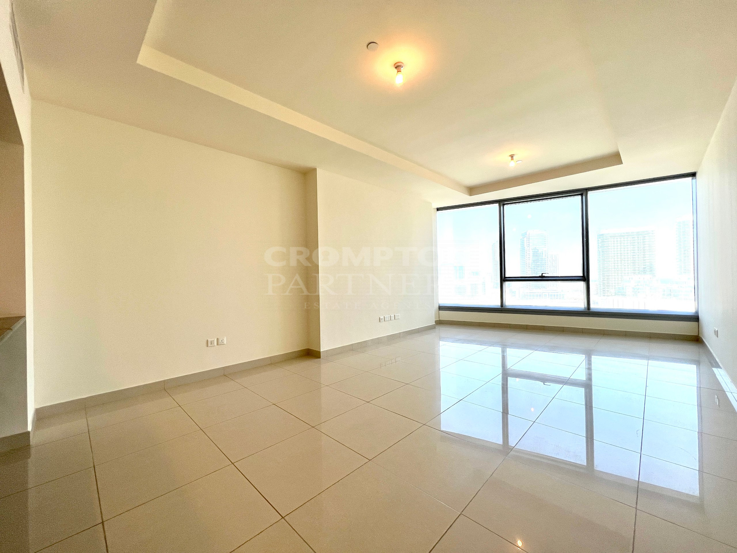 Lavish Living | Plus Study Room | World Class - Photo 2