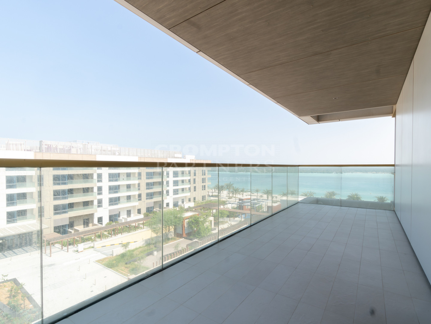 Brand New Apartment | Sea View | Maids Room - Photo 3