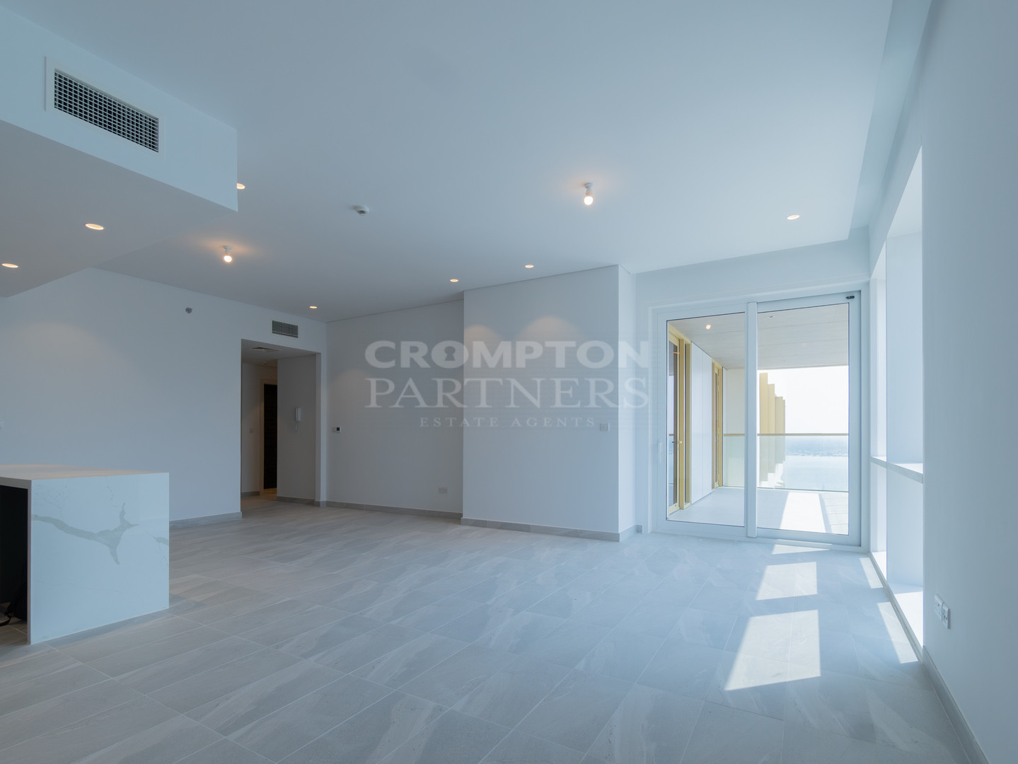 Vacant | Partial Sea View | Beach Access - Photo 4