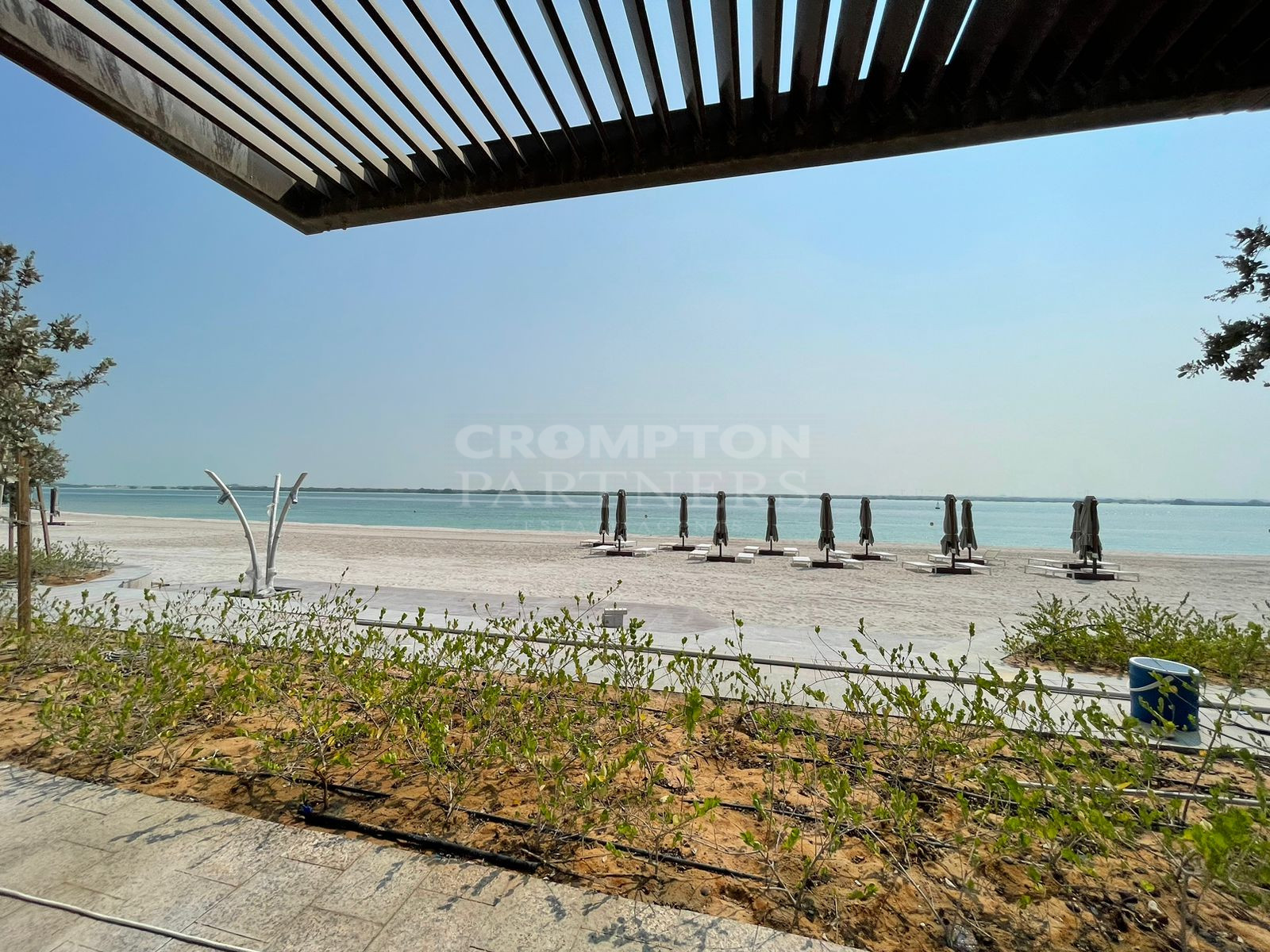 Brand New Apartment | Sea View | Maids Room - Photo 2