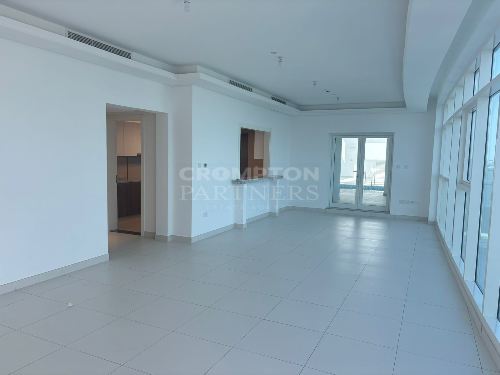 Own Pool | Panoramic Views | 4 Payments | Vacant - Photo 4