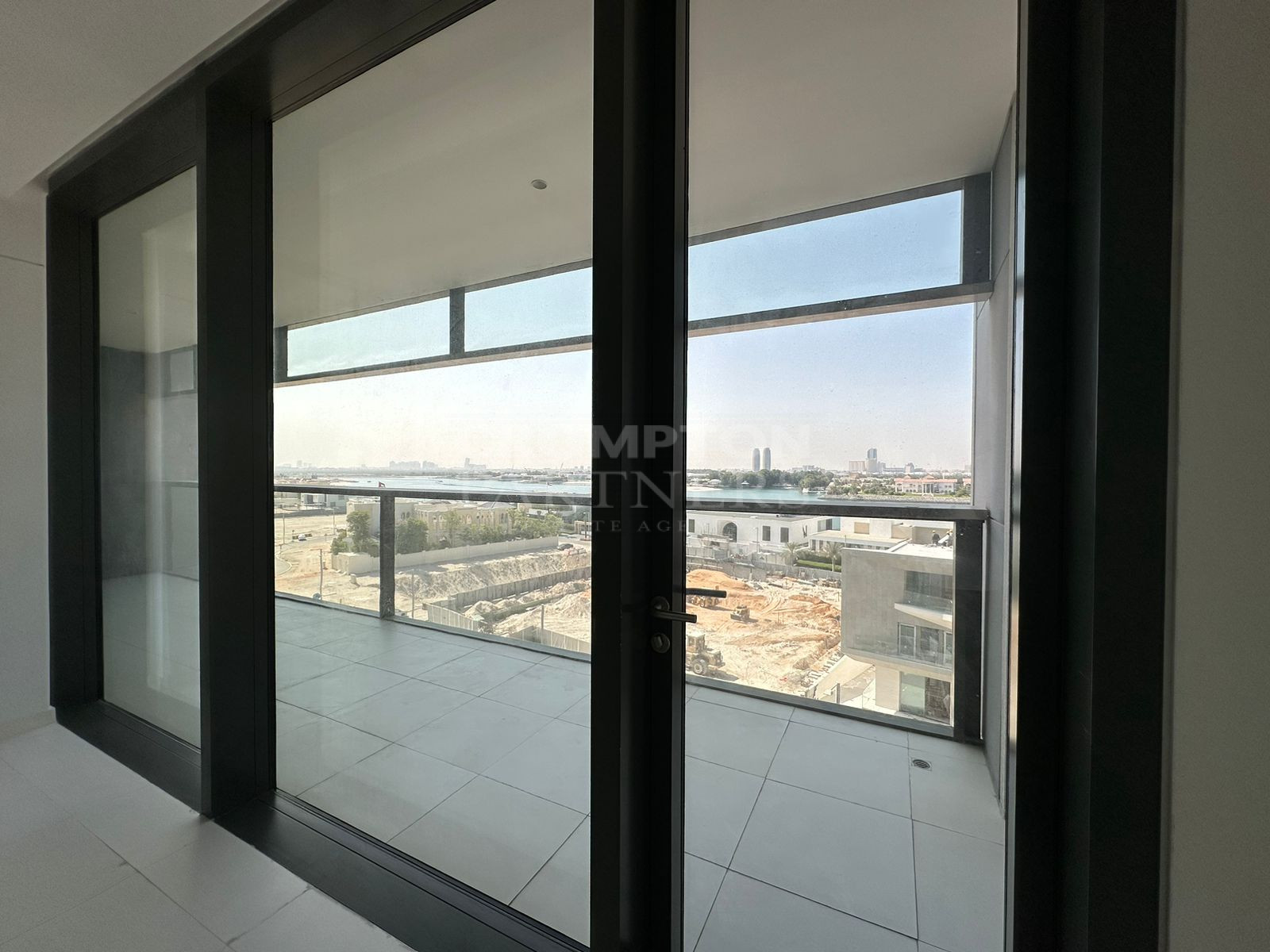 Tower 2 | Actual Photos | Modern | Vacant - Photo 4
