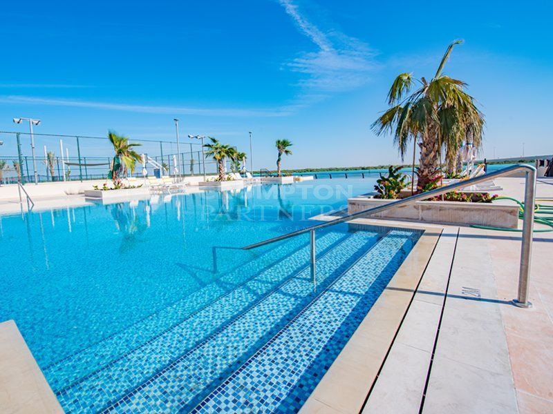 Actual Photos | Balcony | Spacious | Vacant - Photo 2