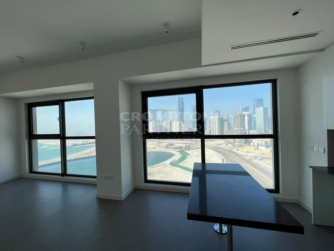 Spacious Unit |Beach Access | Great Investment! - Photo 2