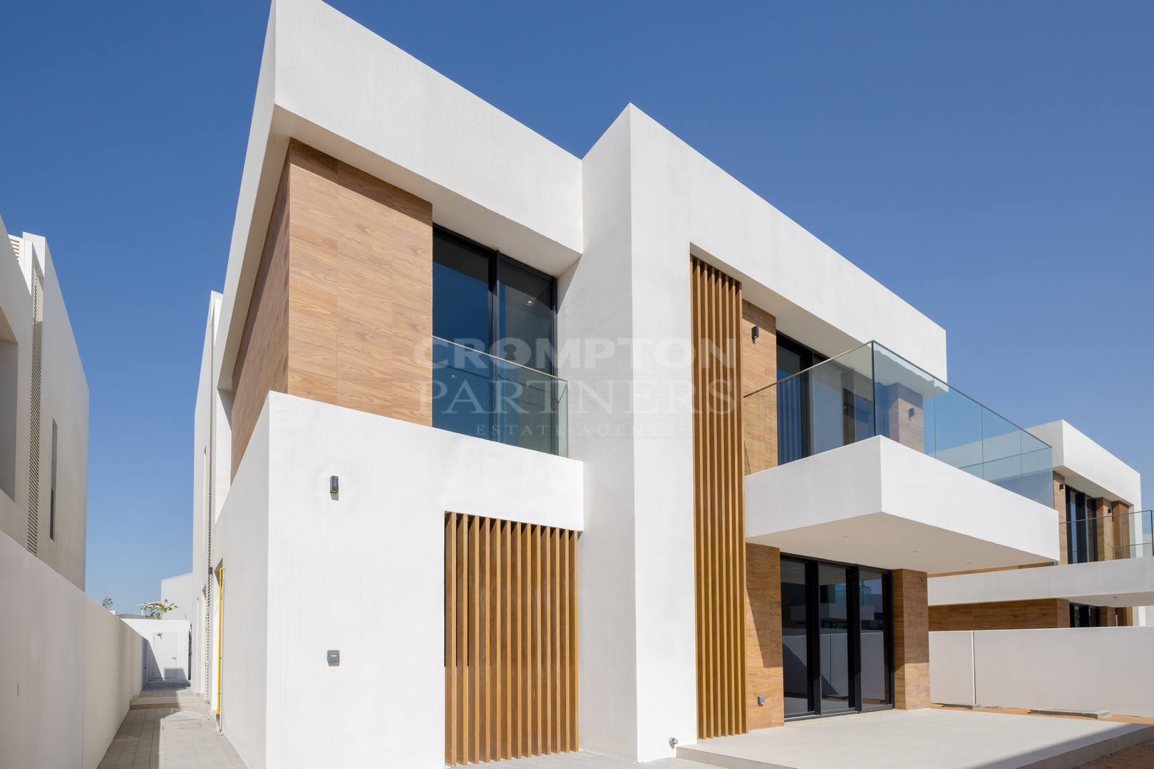 Upcoming | Actual Photos | Luxurious Living - Photo 3