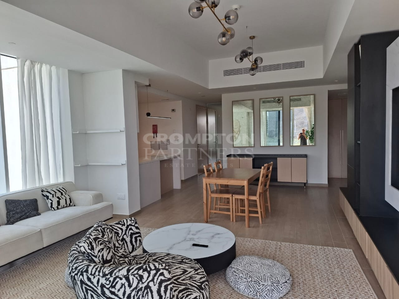 Resort Comfort | Private Beach | Flexible Setup - Photo 2
