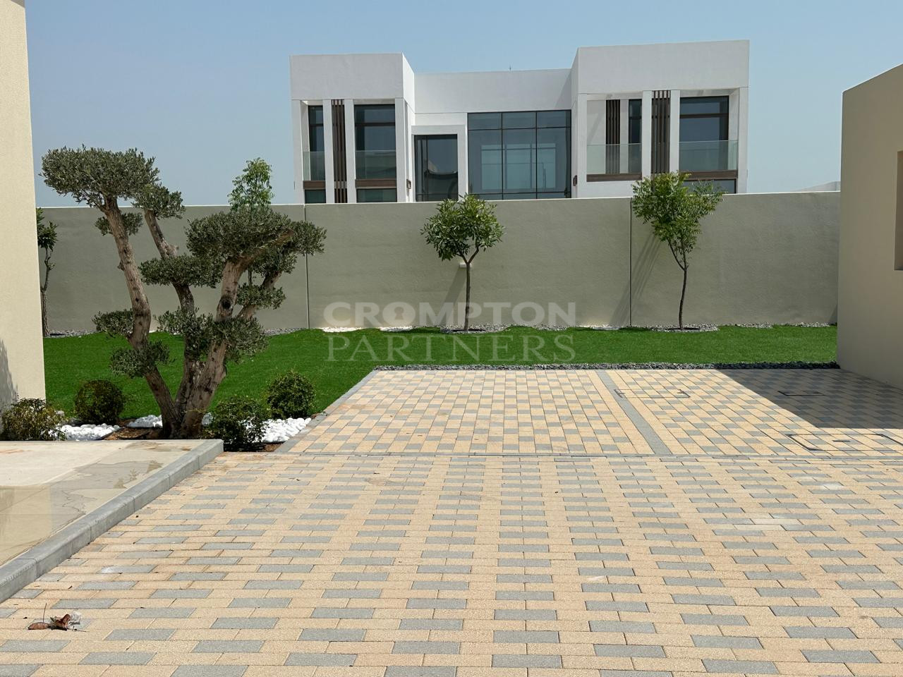 Extraordinary | Large Plot | Vacant Ready - Photo 4
