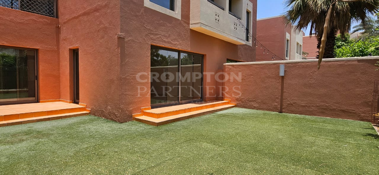 Vacant | Excellent Family Home | Single Row - Photo 3