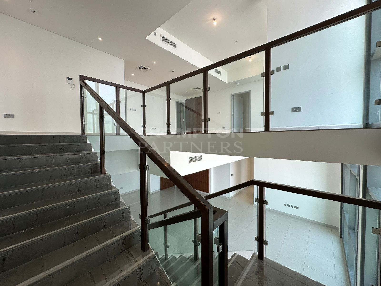 Duplex | Spacious | Water Views | Vacant - Photo 5
