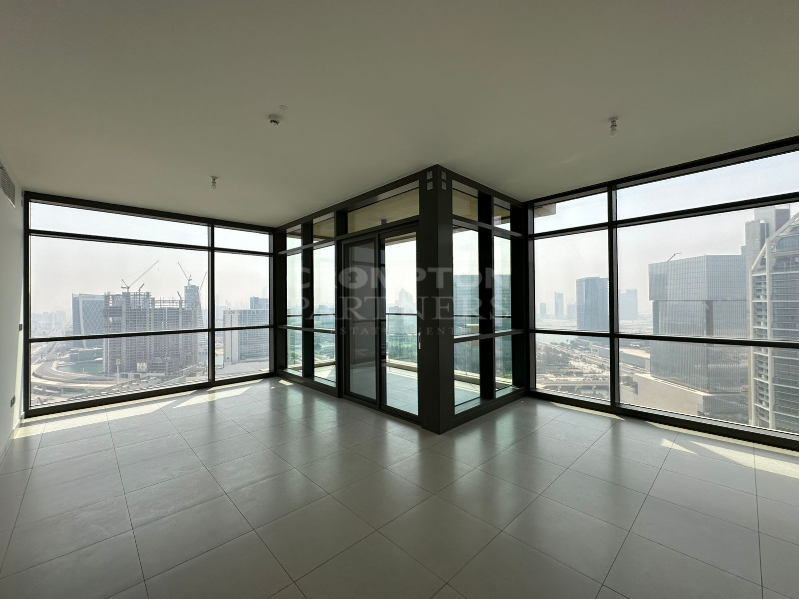 Canal View | Large Layout | Fancy | Vacant - Photo 3