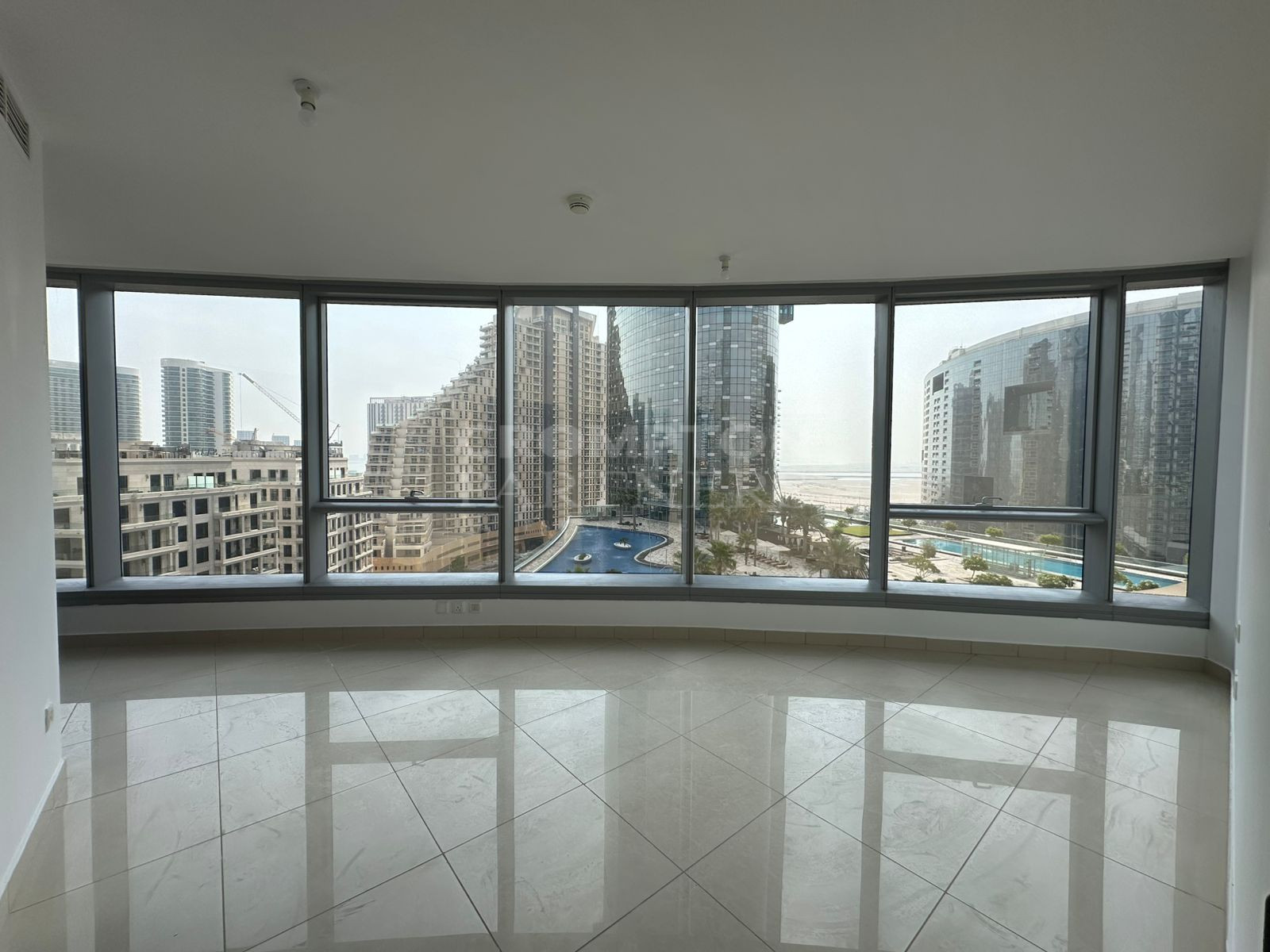 Vacant | Actual Photos Posted | Lavish Living
