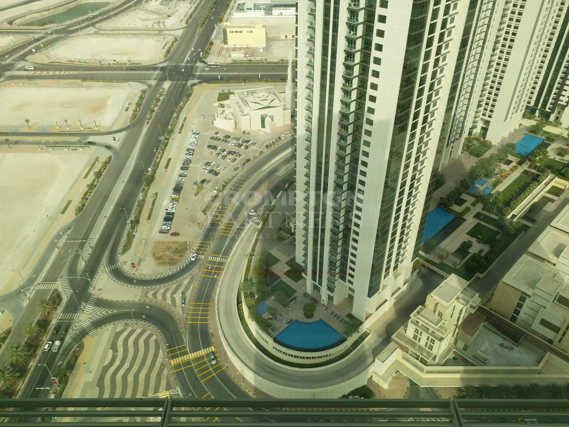 Furnished | Upscale | High Floor | Vacant - Photo 3
