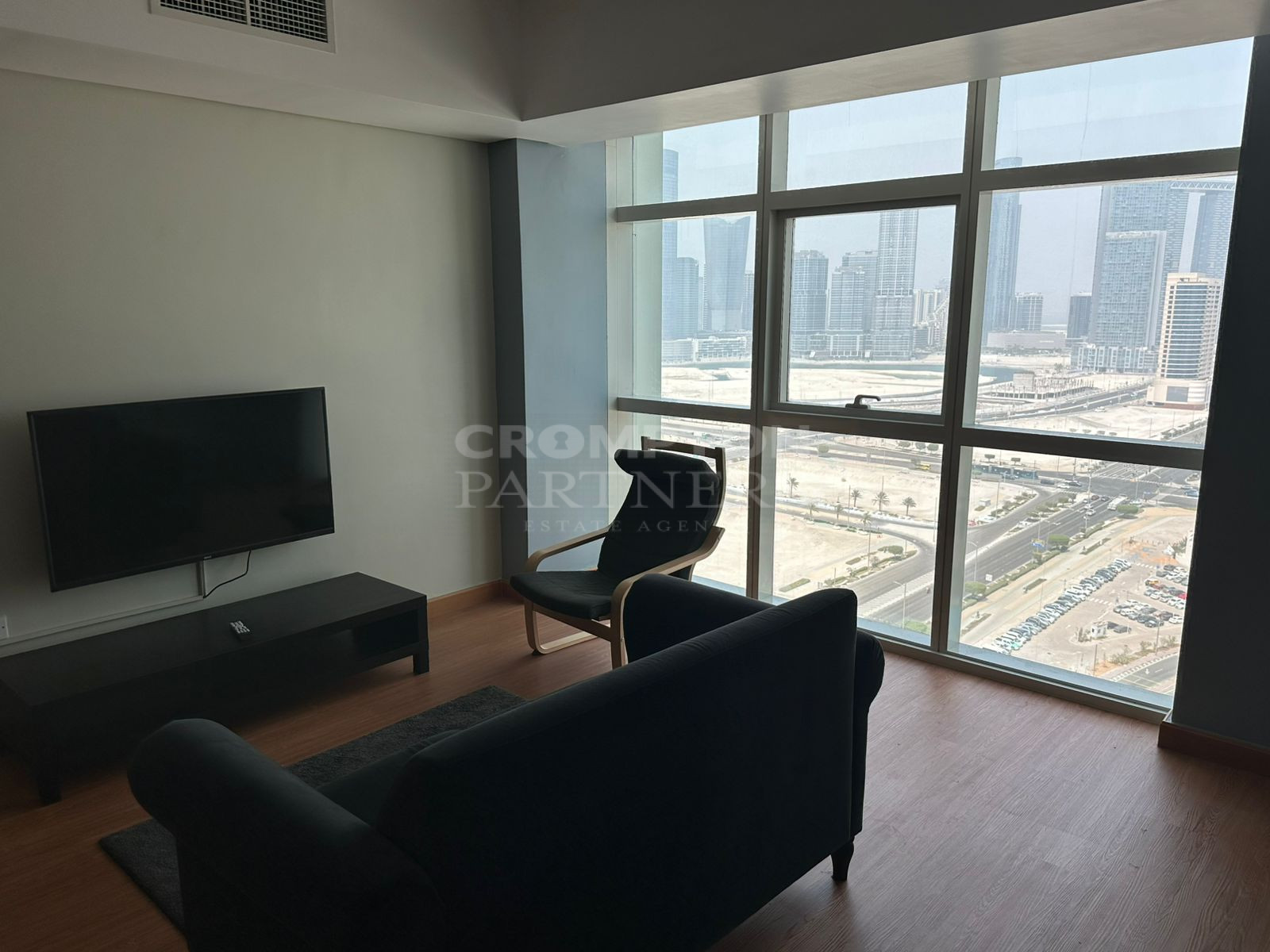 Furnished | Spacious | Well-Maintained | Call Now - Photo 3