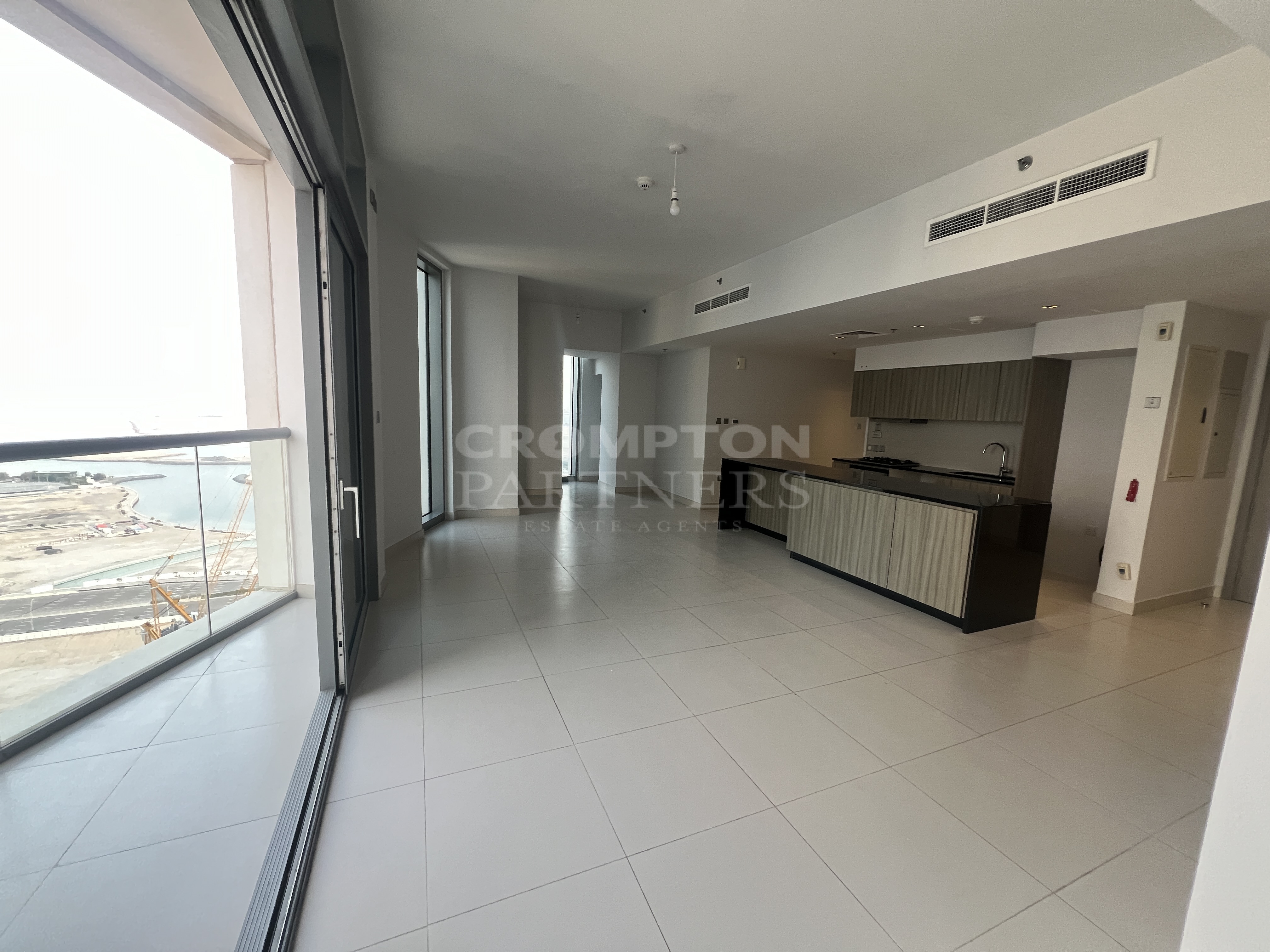VACANT,3BR+M, Hot Deal, Stunning View, High Floor - Photo 3