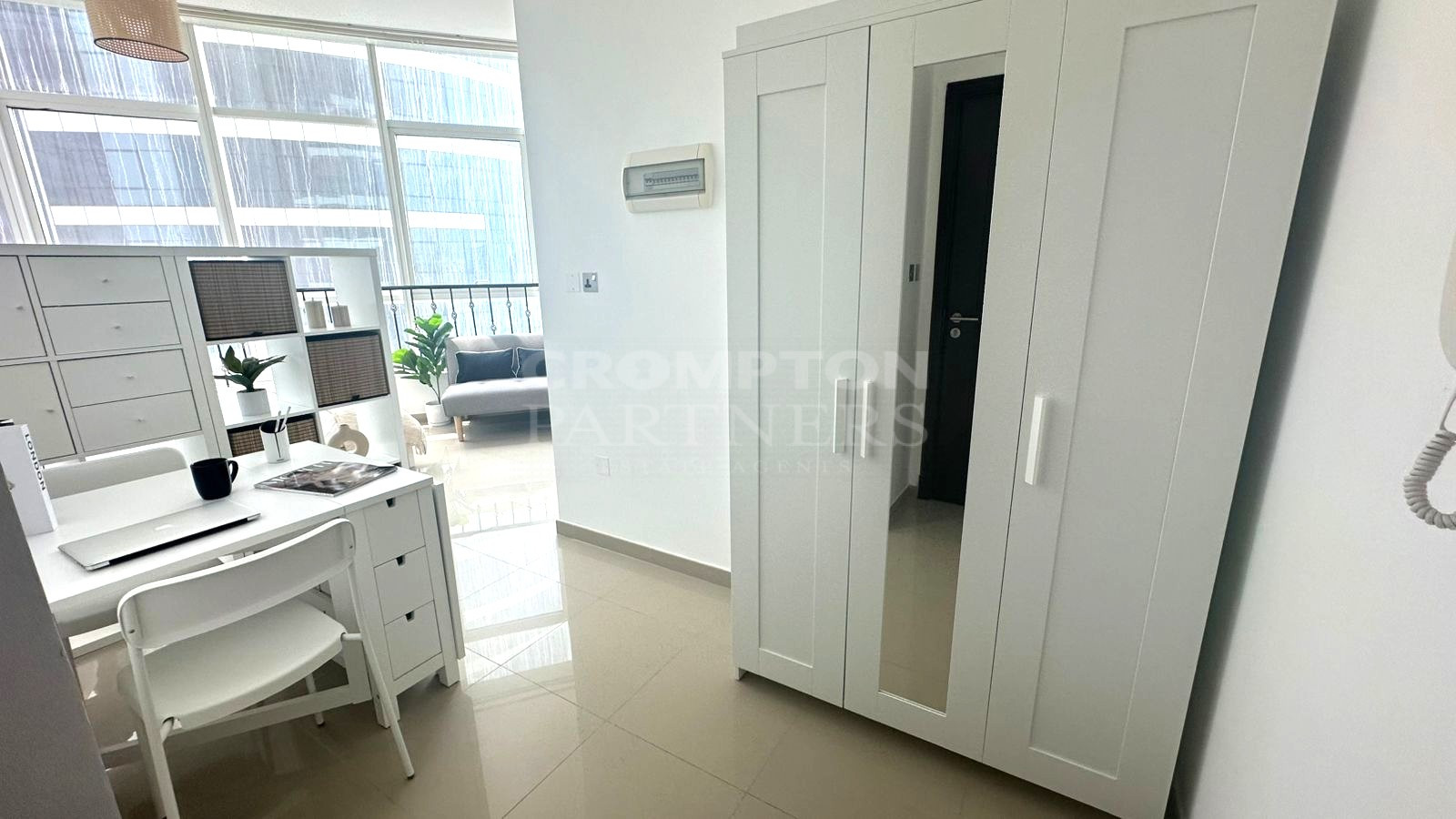 Furnished | Actual Photos | Cozy Studio | Vacant - Photo 3