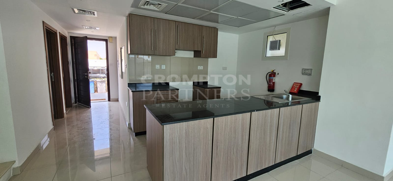 Single Row | Close to Clubhouse | Spacious - Photo 3
