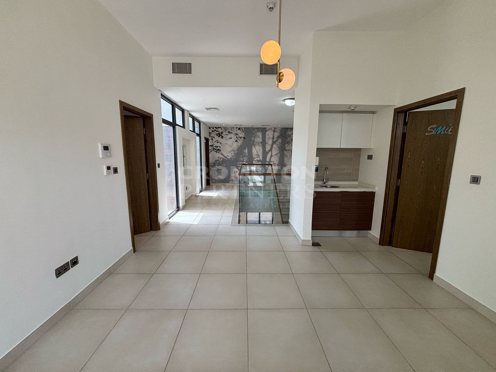 Vacant | Outstanding | Spacious | Inquire Now - Photo 3