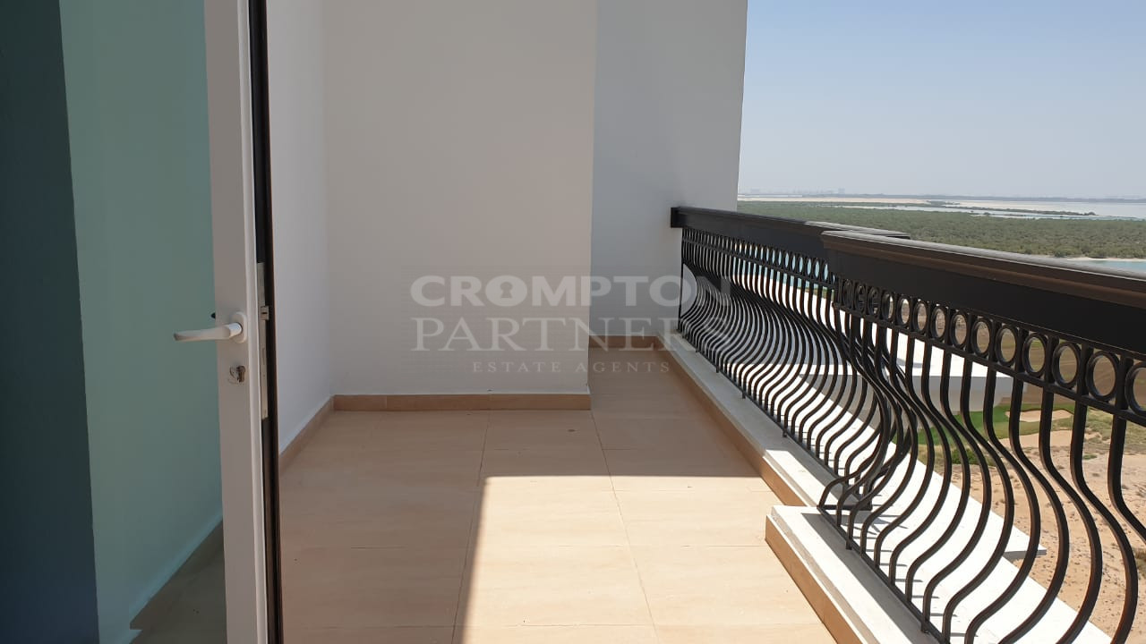Pool, Golf View | Furnished | High End Facilities - Photo 3