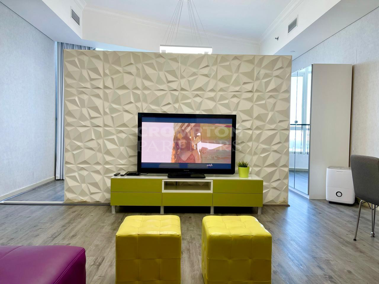 Converted to Two Beds | Mangrove View | Furnished - Photo 4