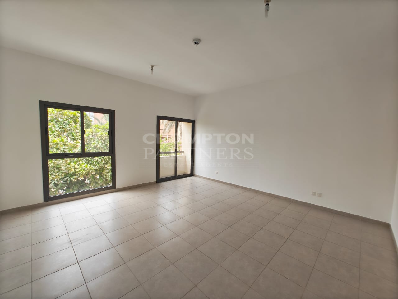 Exceptional | Vacant And Ready | Call Now - Photo 4