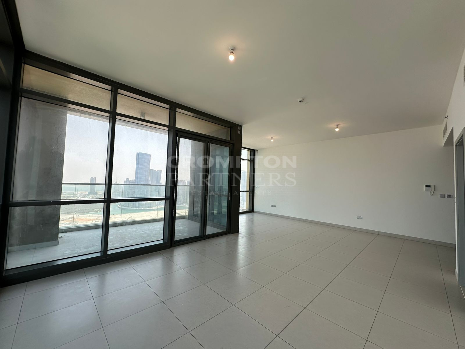Upcoming Sept | Spacious | Classy | Book Now - Photo 3