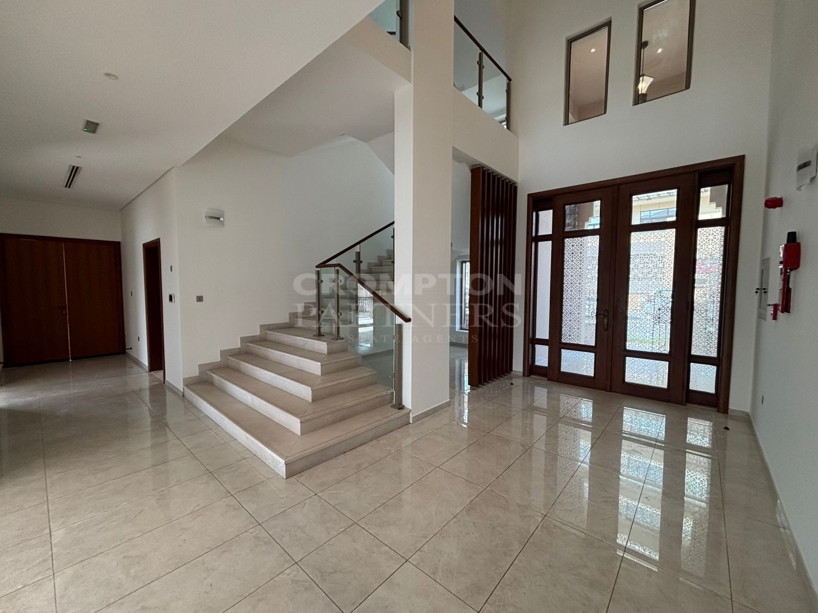 Move-in Ready | Water Front | With Private Pool - Photo 5