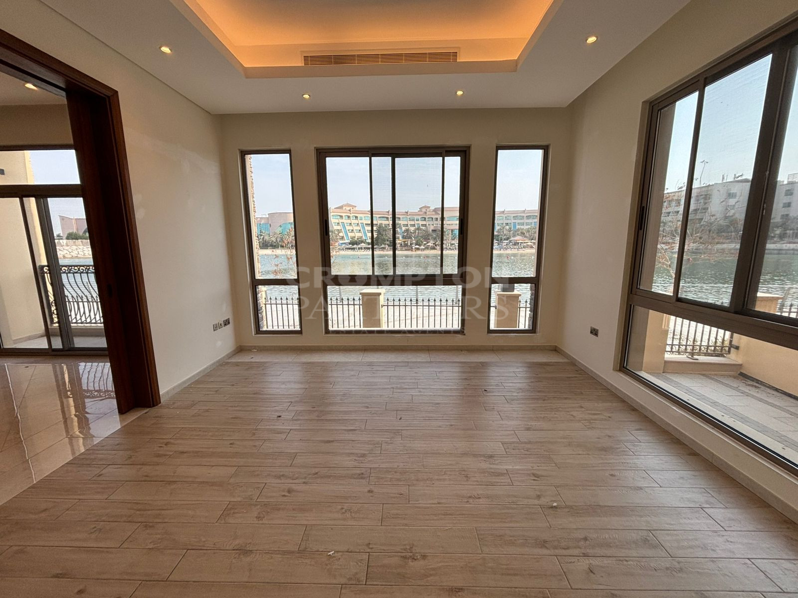 Excellent Family Home | Water Views | Vacant - Photo 4