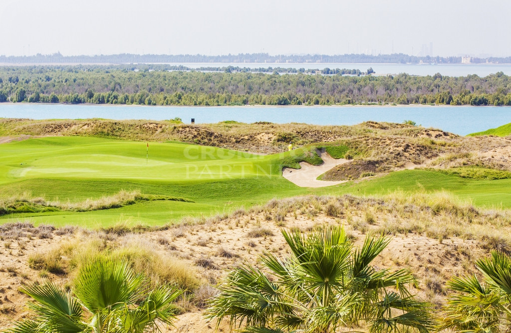 Pool, Golf View | Furnished | High End Facilities - Photo 4