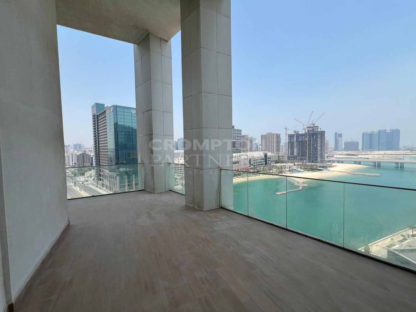DUPLEX, Exclusive Corner Layout, Amazing Sea View