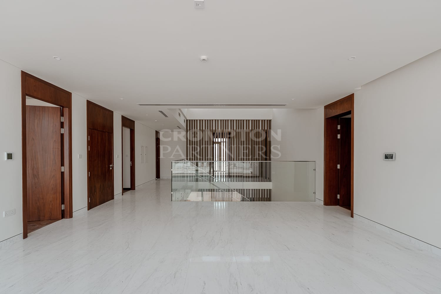 Elite Type | Close to the Marina Berth | Spacious - Photo 3