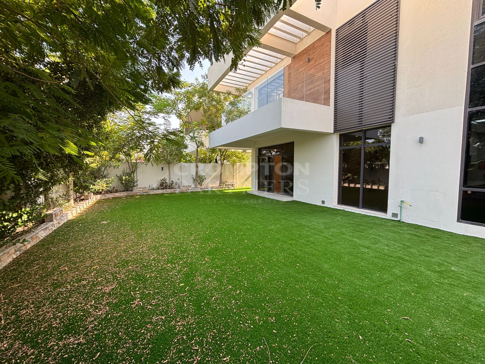 Vacant And Ready | Modern And Bright | Call Now - Photo 4