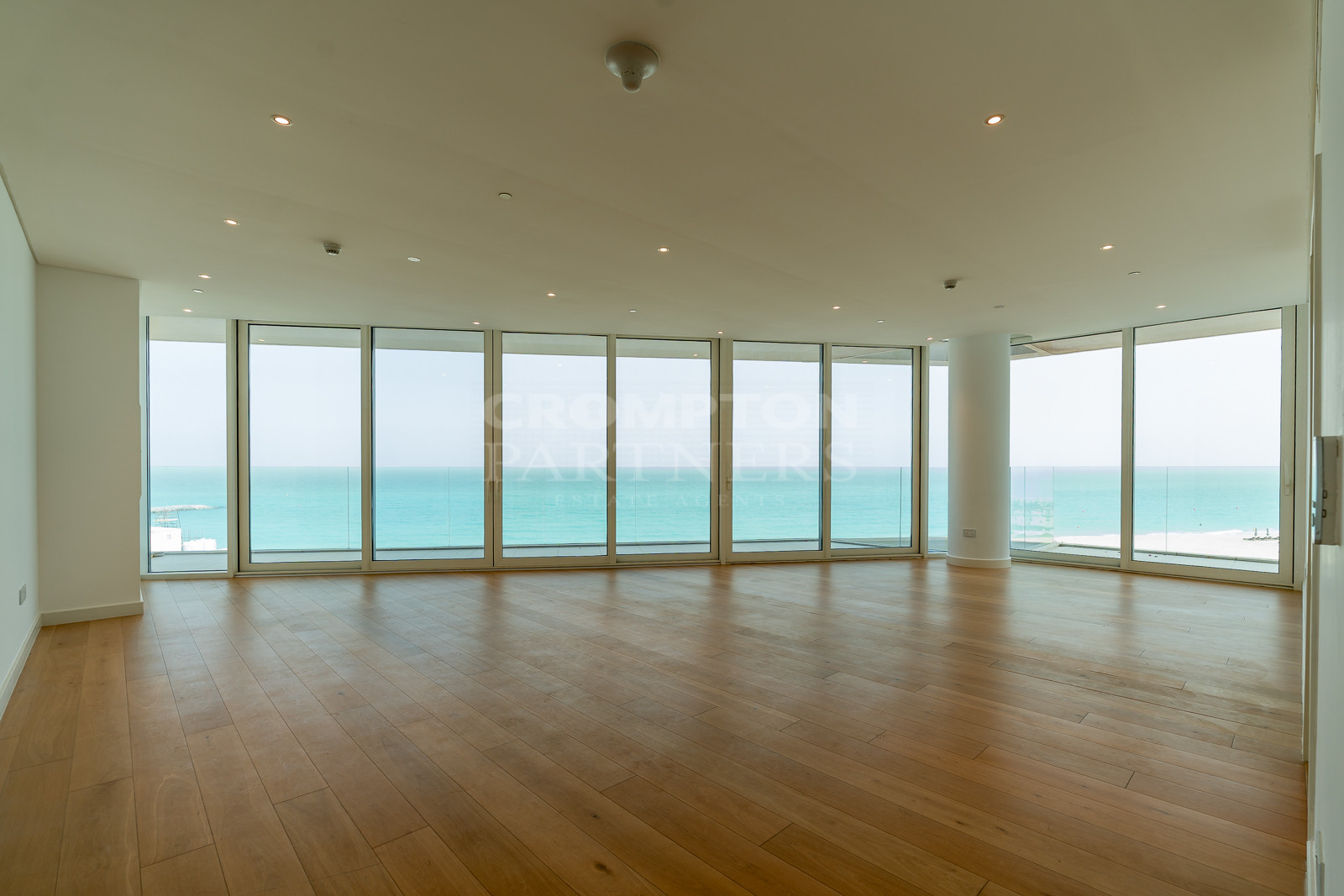 Full Sea View | Vacant | Private Beach Access - Photo 3