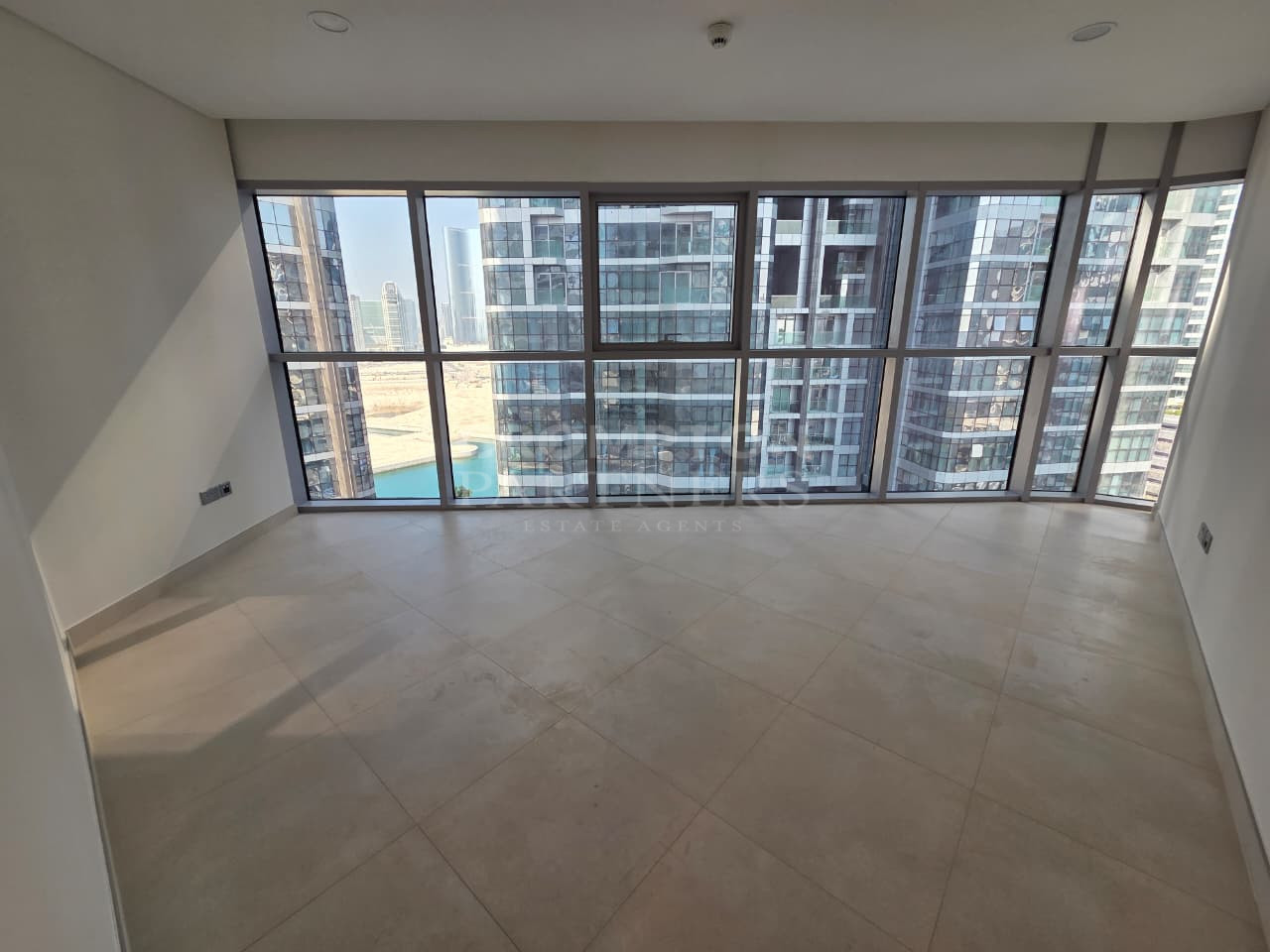 Brand New | 3BR+Maids Room | Balcony in Bedroom - Photo 5