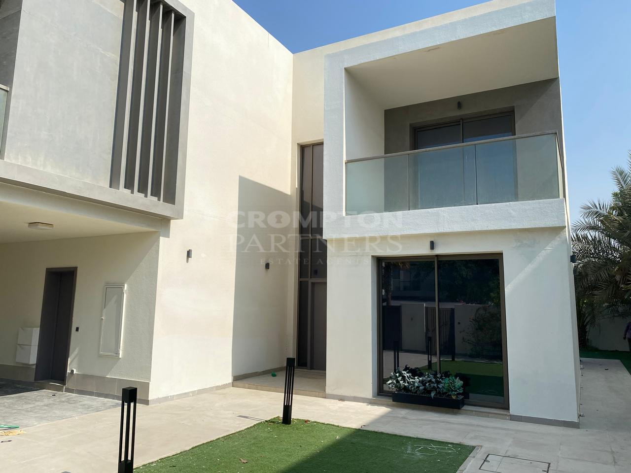 Vacant | Spacious | Well Maintained | Big Plot - Photo 4